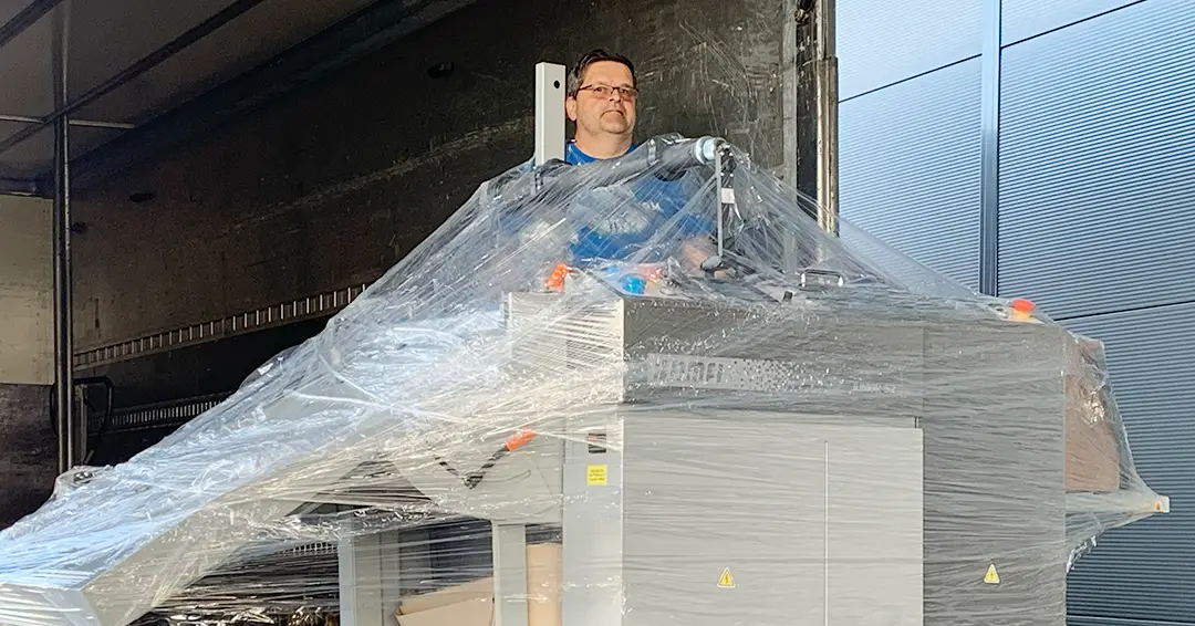 Glänzende Aussichten für Ihre Druckprodukte: Die neue Komfi Junior 52 ist da!